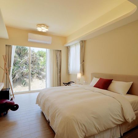 만저우 리틀 피기 비앤비 B&B 외부 사진
