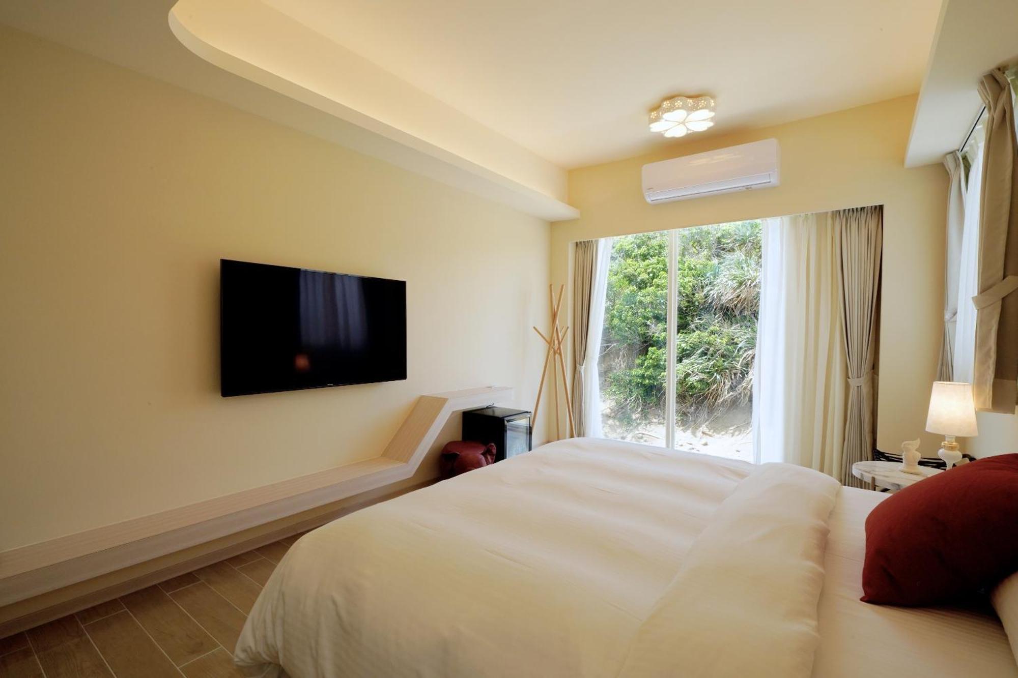 만저우 리틀 피기 비앤비 B&B 외부 사진
